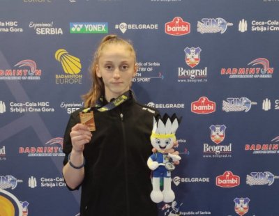 Калояна Налбантова е полуфиналистка на турнир по бадминтон в Унгария