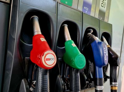 ГЕРБ-СДС внесе проектозакона за компенсиране на разходите за горивата за обществено обсъждане