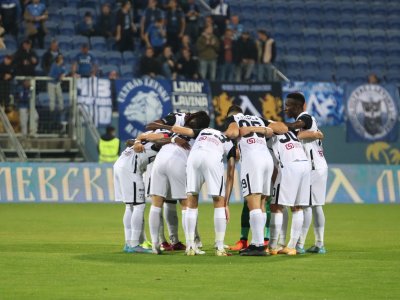 Отборът на Локомотив Пловдив осигури над 200 билета за предстоящата