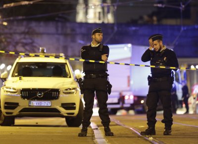 Полицай загина, а негов колега е ранен след нападение с нож в Брюксел