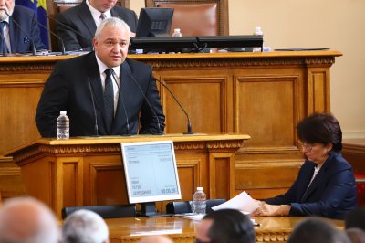 Демерджиев отговори на депутатите: Полицаите, които работят по границата, са прекалено малко