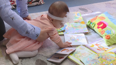 7-месечно бебе е най-малкият читател в регионалната библиотека във Варна