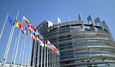 Европейският парламент в Страсбург ще гласува днес резолюция с която