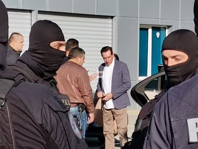 Полицаи отведоха кмета на Стамболийски и областен лидер на ГЕРБ - Георги Мараджиев