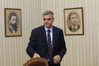 Президентът Радев ще проведе консултации с "Български възход"