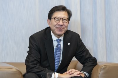 Президентът Радев се срещна с кмета на корейския град Пусан
