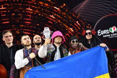 Украинската фолклорна рап група Калуш Оркестра която има турне в