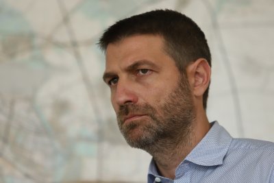 Заместник кметът по транспорт към Столичната община Кристиан Кръстев е подал