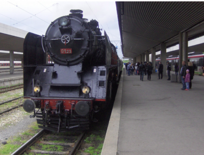 БДЖ пуска допълнителен курс на Коледния влак с парен локомотив от София до Банкя