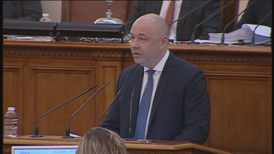 Номинираният за премиер проф Николай Габровски заяви от парламентарната трибуна