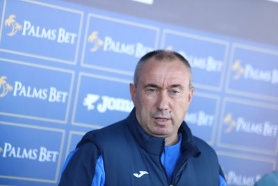 Старши треньорът на Левски Станимир Стоилов даде интервю пред клубната