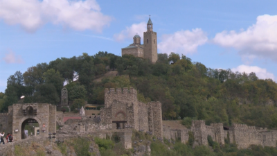 Историческата крепост Царевец преди дни беше официално обявена за туристическа