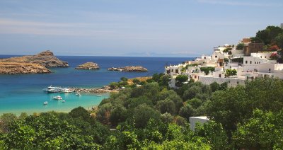 Гръцкият остров Родос посрещна първия си круизен кораб за Новата