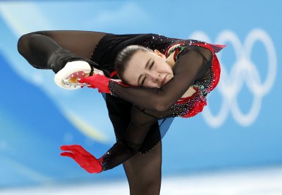 Камила Валиева със сребро от първенството на Русия по фигурно пързаляне