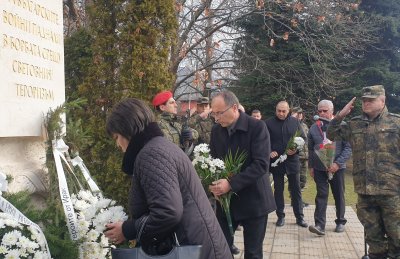 19 години от атентата в Кербала: В Карлово отслужиха панахида за загиналите български военни