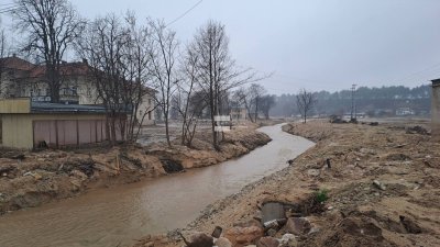 Обявиха частично бедствено положение в карловските села Каравелово и Богдан