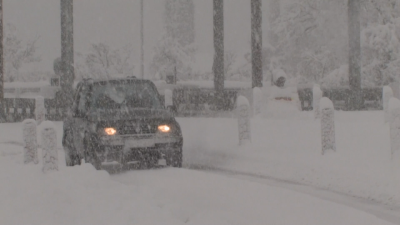 Зима в Хърватия: Сняг и вятър предизвикаха затруднения по пътищата