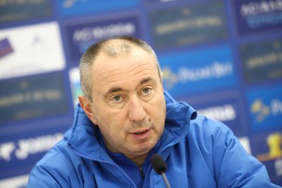 Старши треньорът на Левски Станимир Стоилов заяви че провокациите и