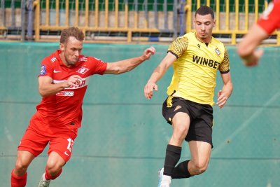 Отборът на Ботев Пловдив отстъпи с 0 1 на руския Спартак