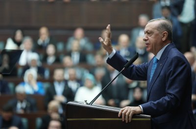Президентските и парламентарните избори в Турция ще се проведат на