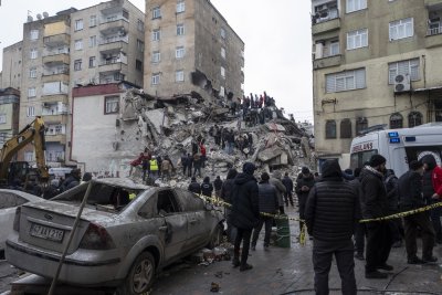 БЧК обяви кампания в помощ на пострадалите от земетресението в Турция