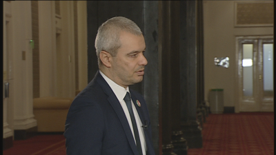 Костадин Костадинов: Трябва да отложим влизането на България в еврозоната до 2043 г.