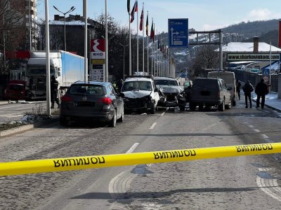 Четирима ранени след верижна катастрофа със 7 коли във Велико Търново