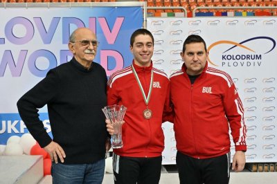 Българинът Тодор Стойчев спечели бронзовия медал на сабя при младежите
