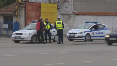 Полицейска акция в Сливен: 17-годишен без книжка не спря за проверка и опита да избяга