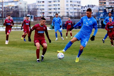 Отборът на Левски победи втородивизионния Струмска слава с 3 0 в