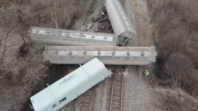 Притеснения за екокатастрофа в щата Охайо след инцидент с влак