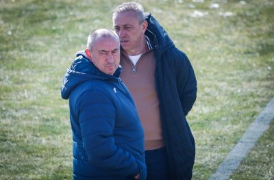 Станимир Стоилов: Аз съм виновен за загубата, но за футбол в тези условия не мога да говоря