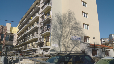Бездомни хора потърсиха място в Приюта за временно настаняване заради студеното време във Варна