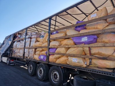 ДПС изпрати 5000 походни легла за бедстващите в Турция