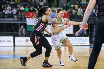 Борислава Христова срещу Ива Георгиева на финала за Купата на Румъния по баскетбол