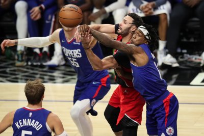 Сакраменто Кингс надви Ел Ей Клипърс във втория най-резултатен мач в историята на НБА