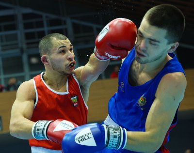Ергюнал Себахтин и Радослав Росенов спечелиха първите медали за България