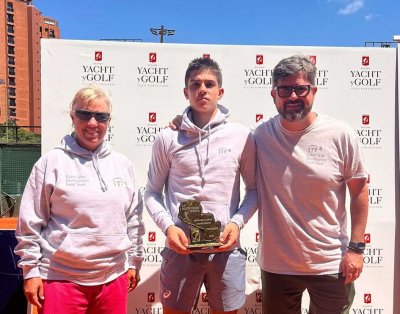 Българският тенис талант Адрияно Дженев завърши на второ място на