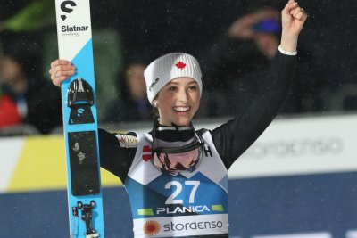 Александрия Лутит е първата световна шампионка по ски-скокове от Канада