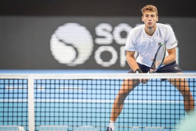 Българският тенисист Александър Донски триумфира с титлата на двойки по
