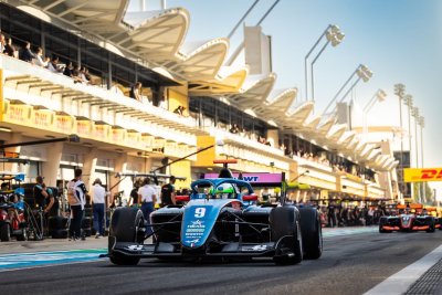 Никола Цолов завърши 15-и в основната надпревара от Формула 3 в Бахрейн