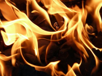 Четири деца загинаха при пожар в апартамент в Сърбия