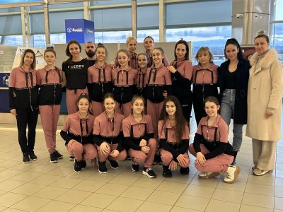 Българският национален отбор по художествена гимнастика отпътува за Гърция за