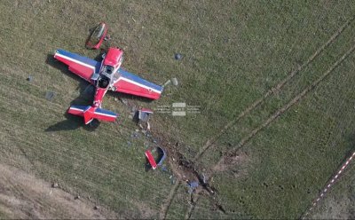 Малък самолет падна край Лесново, загина опитен пилот (ОБЗОР)
