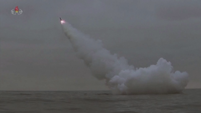 Северна Корея е изстреляла две крилати ракети от подводница