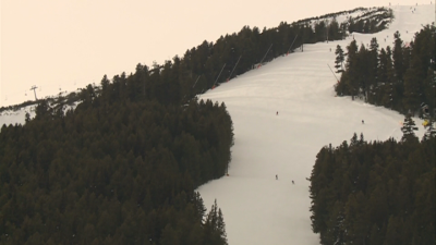 В края на зимния ски сезон лавинни експерти и ски