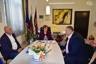 Любо Ганев се срещна с кмета на Община Ловеч, очертаха план за развитие на волейбола в града