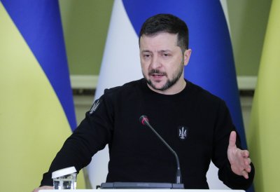 Украйна иска гаранции за сигурността си преди приемането в НАТО