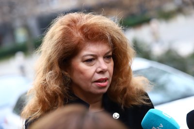 Илияна Йотова: Нямам притеснения за състоянието на държавата, докато финансов министър е Росица Велкова