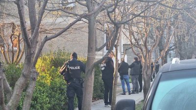 Полицейска акция се провежда в Казанлък и Гурково, 12 са задържани